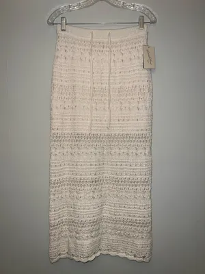 Universal Threads NWT Women's Openwork Midi Sweater Skirt Sz S ✨ thumbnail 2
