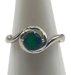 Silver Tone‎ Ring Sz 6.75 Round Cut Green Stone Prong Set Fashion Jewelry Womens thumbnail 1