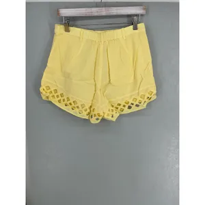 Allison New York Camila Eyelet Lace Hem Shorts Butter Yellow Pastel Medium thumbnail 3