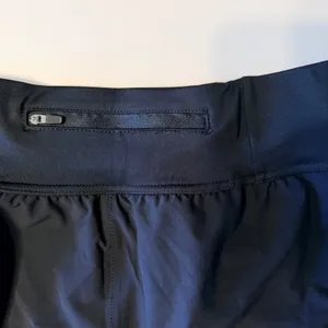 Women's GOAT USA Athletic Shorts Black Bulit-In Compression Shorts Sz M Gym NWT thumbnail 5