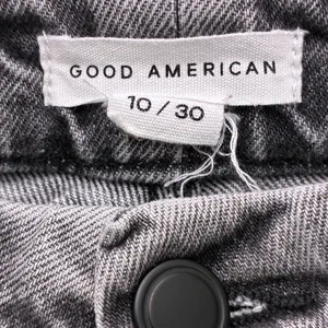 Good American Good Straight Distressed Raw Hem Jeans Washed Black Size 10/30 thumbnail 5