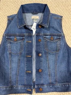Loft Women's Cropped Button-Up Denim Vest Small thumbnail 1
