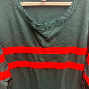 FP Free People NWT Oversized Small Post Up Layer Top In Green Rugby Style thumbnail 4