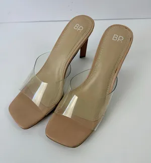 BP. Nordstrom NWOT Mirra Clear and Nude Sandal Heel 3 Inch Square Toe Size 9 thumbnail 1