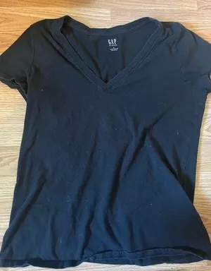 vintage wash v neck thumbnail 2