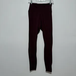 Tuckernuck Tnuck Sport MacKenzie Winetasting High Rise Leggings Size‎ Small thumbnail 2