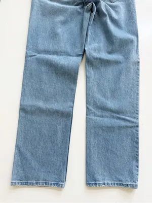 NWT Abercrombie & Fitch Ultra High Rise The 90s Straight Jeans size 30/10 thumbnail 5