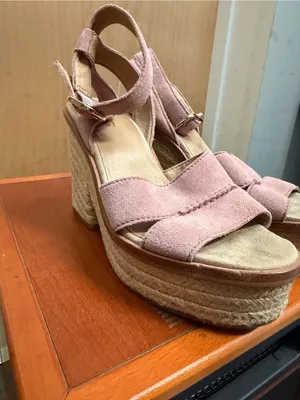 UGG Women’s Pink Suede Espadrille Wedge Sandals. Size: 7.5 thumbnail 4