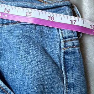 Levis 515 Womens Size 14 Bermuda Denim Shorts Cuffed Stretch Jean Casual Summer thumbnail 9