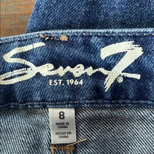 Seven7 Women's Straight Leg Jeans in Dark Blue Wash NWT thumbnail 2