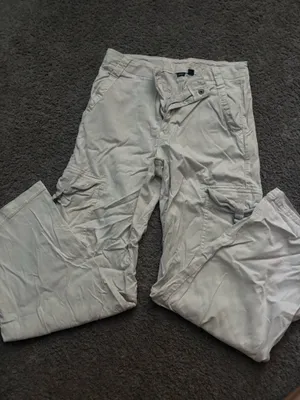 American Eagle Cargo Stretch thumbnail 1