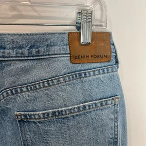 Dress Forum Aritzia Denim Forum The 90s Iggy Lo-Rise Baggy Denim Jeans thumbnail 8