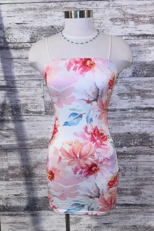 Boutique White Floral Mini Dress thumbnail 3