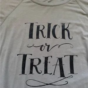 Trick or Treat Halloween Graphic T-shirt thumbnail 4