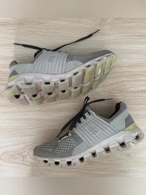 On Running Womens 7.5 Cloudswift Sneakers Alloy Glacier Grey Lime thumbnail 3