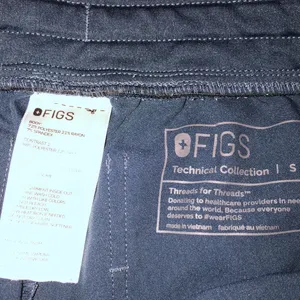 FIGS technical collection nurses/RN scrubs joggers size small thumbnail 3