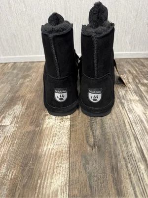 BearPaw Black Suede Tassel Ankle Boot Size 7 thumbnail 8