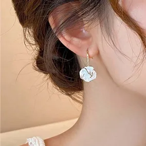 White Floral Earrings thumbnail 3