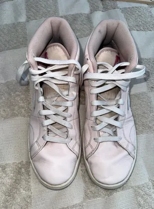 Nike Women’s‎ Pink Leather High-Top Sneakers size 10 thumbnail 1
