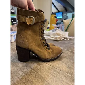 Born Cass Block Heel Lace Up Distressed Suede Ankle Combat Boots Rust Size 6 thumbnail 3