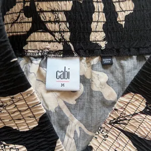 Cabi black and tan floral tiered mini skirt thumbnail 4