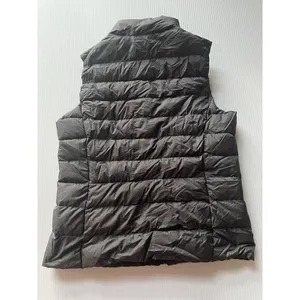 Uniqlo Ultra Light‎ Down Vest Women Small Black Hike Outdoor Puffer thumbnail 6