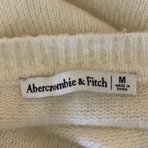 Abercrombie & Fitch Women's Cream White Wool Knit Long Sleeve Sweater Top Size M thumbnail 3