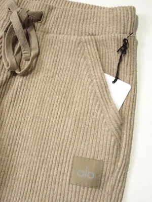 NWT Alo Yoga Muse Sweatpant in Heather Gravel Ribbed Tapered Jogger Pants XXS thumbnail 8