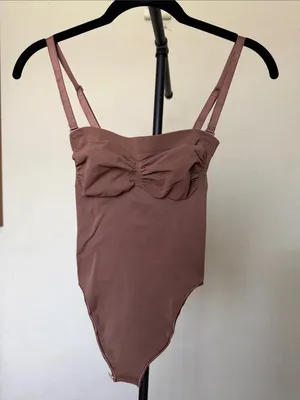 SKIMS SEAMLESS SCULPT STRAPLESS THONG BODYSUIT NWOT size L thumbnail 2