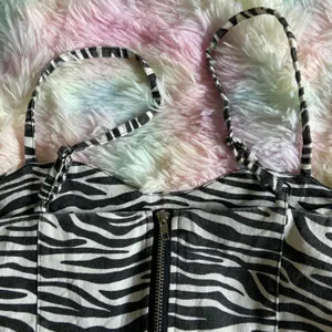 Zebra Print Sleeveless Dress thumbnail 5