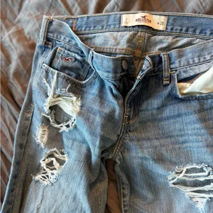 Hollister Medium Blue Ripped Skinny Jeans‎ thumbnail 6