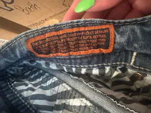 Early 2000s rock revival jeans thumbnail 6