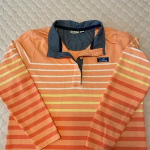 L.L. Bean Long Sleeve Sweater Shirt Size Large thumbnail 3
