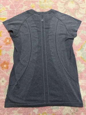 Lululemon Swiftly Tech Short Sleeve thumbnail 3