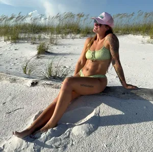 Dippin' Daisy's Bikini Set thumbnail 1