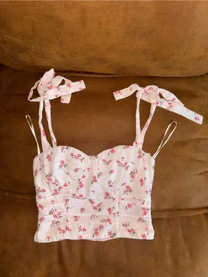 Hello Molly GIRL IN THE CITY CROP TOP PINK thumbnail 5