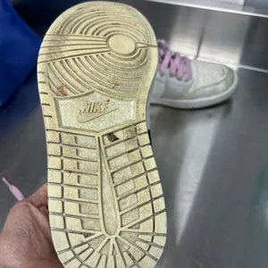 Nike air Jordan 1 low woman’s 7 SE Barely Green thumbnail 6