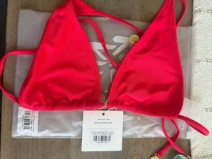 Kulani Kinis Top Bikini thumbnail 1