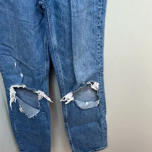 Abercrombie & Fitch Blue Straight Jeans with Distressed Details thumbnail 4