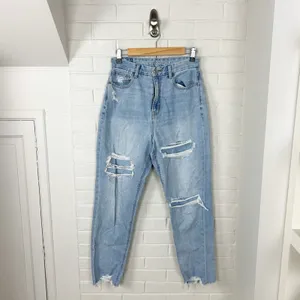 American Eagle Light Wash Distressed Curvy Mom Jean Size 4 thumbnail 2