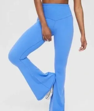 Aerie Offline Blue Smock Flare Leggings thumbnail 1