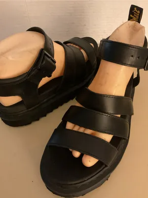 Dr. Martens women black leather platform Blaire platform Blaire sandals US 7 thumbnail 1