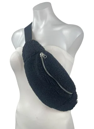GAP Women's Black Faux Sherpa Fur Fanny Pack Adjustable Sling Borg Bum Belt Bag thumbnail 1