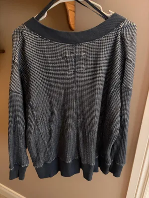 American Eagle Outfitters XS Sweater Oversized V-Neck thumbnail 3