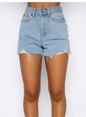 NWT White Fox Boutique On Vacay Denim Shorts thumbnail 1