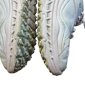 UGG Shoes Womens Size 10 Pink‎ Leather Trail Sneakers Lug Sole Comfort 1119714 thumbnail 9