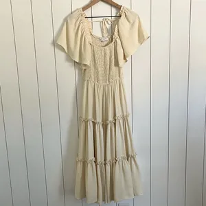 Ivy City Co Ophelia Midi Dress thumbnail 3