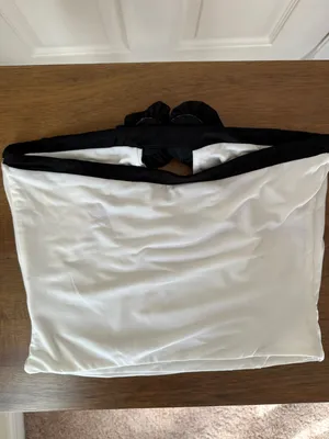 Meshki Rose Crop Top - White/Black thumbnail 4