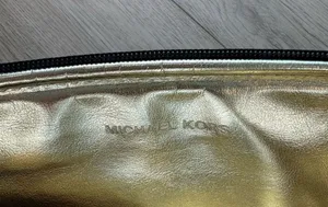 Michael Kors leather laptop/ipad/purse bag thumbnail 2