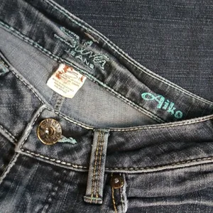 Silver Jeans Womens Aiko Boot Cut Blue Jeans 25/33 straight Leg‎ thumbnail 3